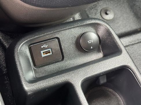 Used 2022 Ford Transit Connect XL FWD image 19