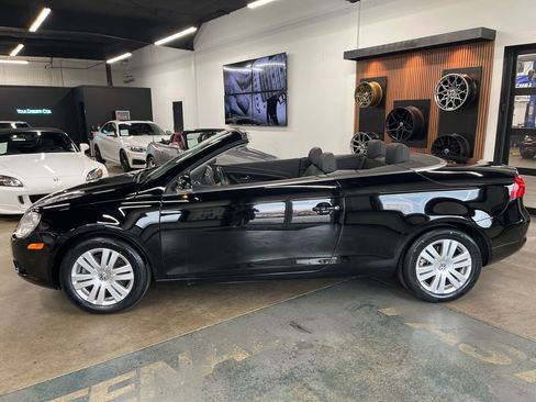 Used 2008 Volkswagen Eos Komfort FWD image 10