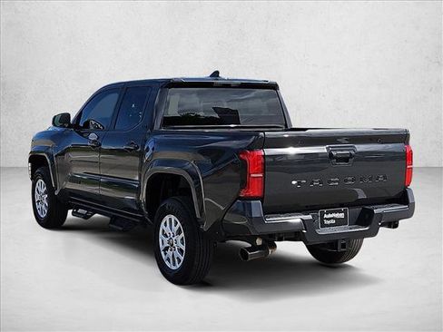Used 2025 Toyota Tacoma SR5 RWD image 8