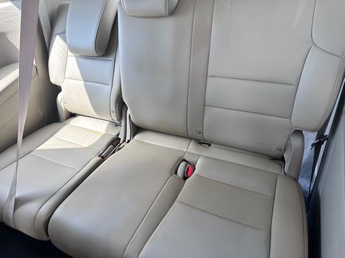 Used 2012 Honda Odyssey EX-L image 7