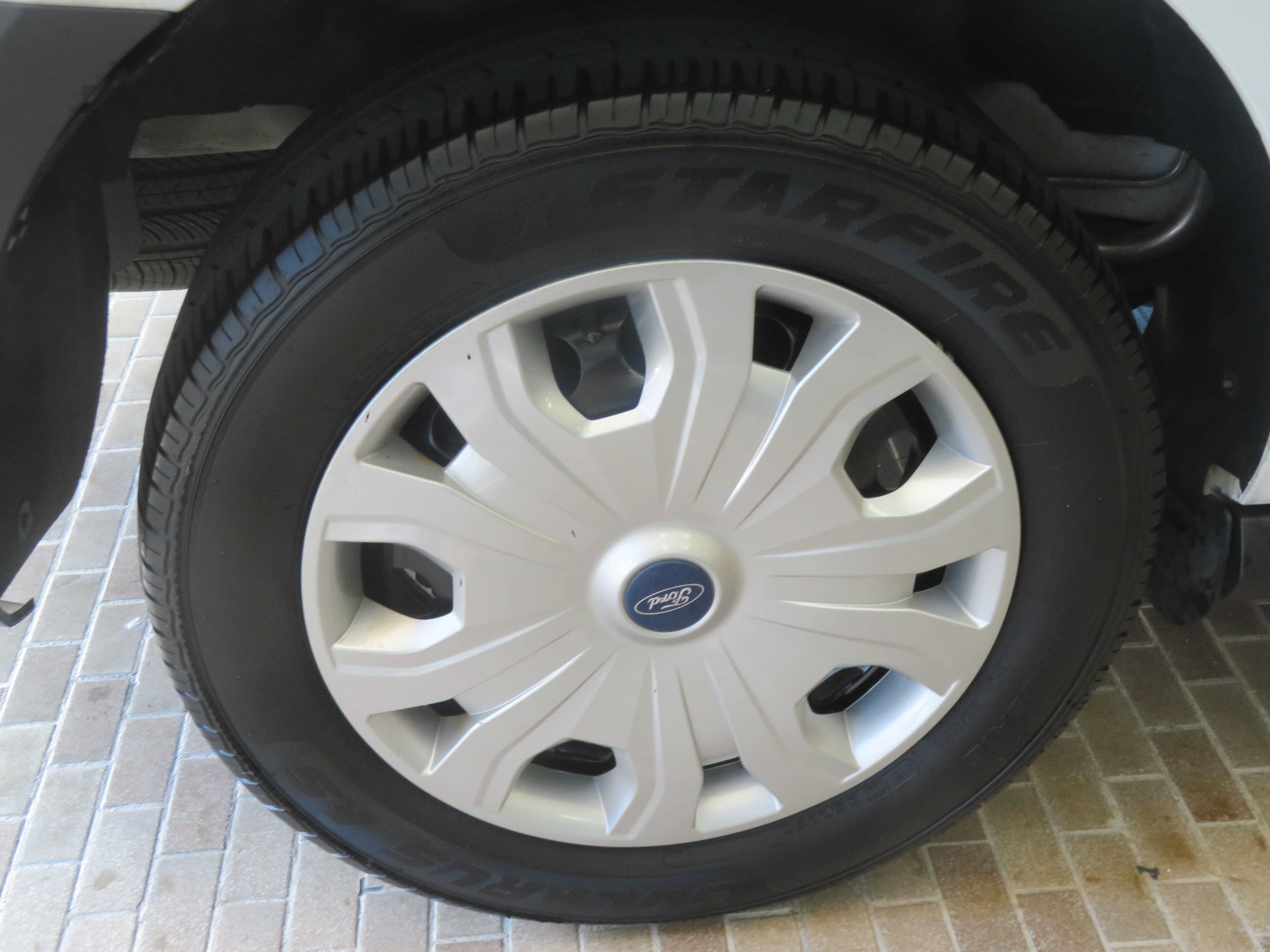 Used 2022 Ford Transit Connect XL FWD image 9