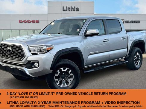 Used 2022 Toyota Tacoma TRD Off-Road w/ Technology Package image 1