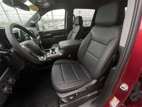 Used 2025 Chevrolet Silverado 2500 LTZ w/ LTZ Plus Package AWD/4WD image 19