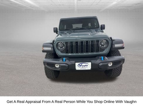 Used 2025 Jeep Wrangler Unlimited Rubicon 4xe w/ Convenience Group AWD/4WD image 5