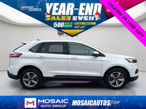 Used 2022 Ford Edge SEL w/ Convenience Package image 2