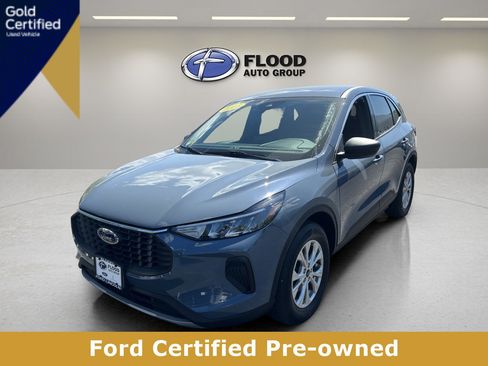 Used 2023 Ford Escape Active AWD/4WD image 3