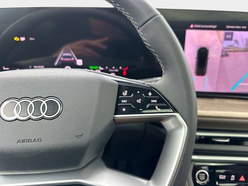 New 2025 Audi Q5 Prestige image 28