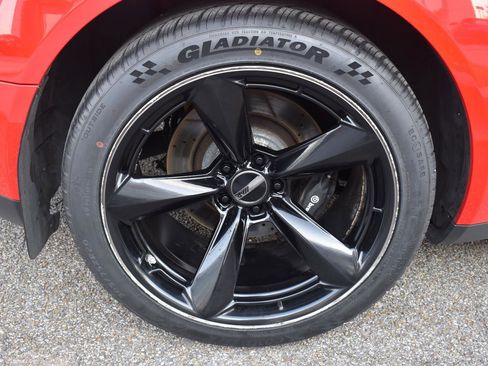 Used 2019 Dodge Challenger R/T Scat Pack w/ Widebody Package RWD image 11
