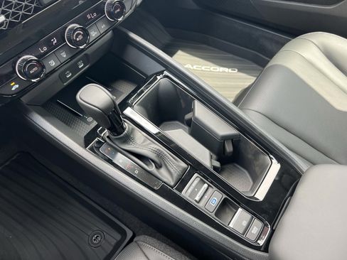 New 2025 Honda Accord EX-L image 21