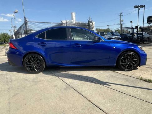 Used 2020 Lexus IS 350 F Sport w/ Blackline Edition AWD/4WD image 4