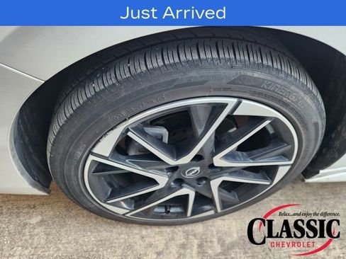 Used 2024 Nissan Sentra SR image 15