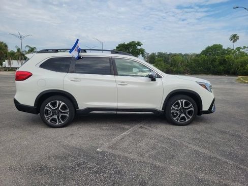 Certified 2023 Subaru Ascent Limited w/ Technology Package AWD/4WD image 4