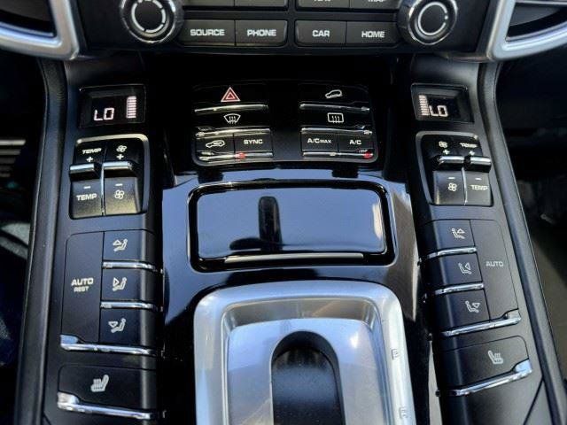 Used 2017 Porsche Cayenne GTS AWD/4WD image 29