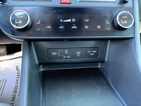 Certified 2024 Hyundai Sonata SEL FWD image 16
