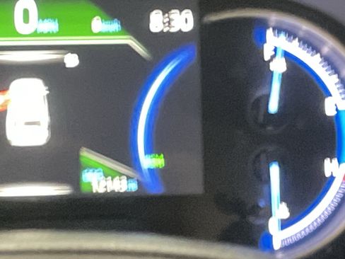 Used 2025 Toyota RAV4 XLE image 22