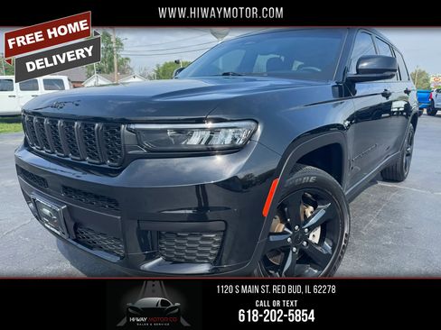 Used 2023 Jeep Grand Cherokee L Laredo image 1