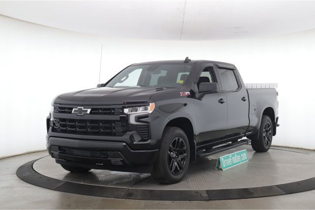 Used 2024 Chevrolet Silverado 1500 RST w/ Z71 Off-Road Package AWD/4WD image 10