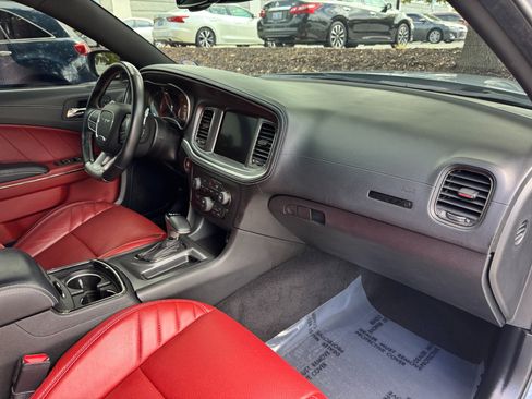 Used 2022 Dodge Charger SRT Hellcat w/ Harman/Kardon Audio Group image 57