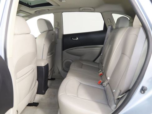 Used 2013 Nissan Rogue SL image 43