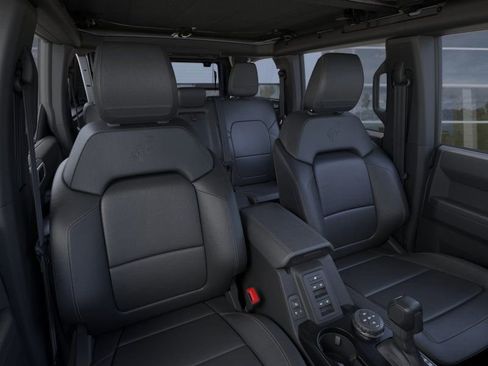 New 2026 Ford Bronco Badlands image 10