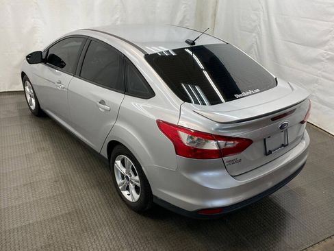 Used 2014 Ford Focus SE FWD image 7