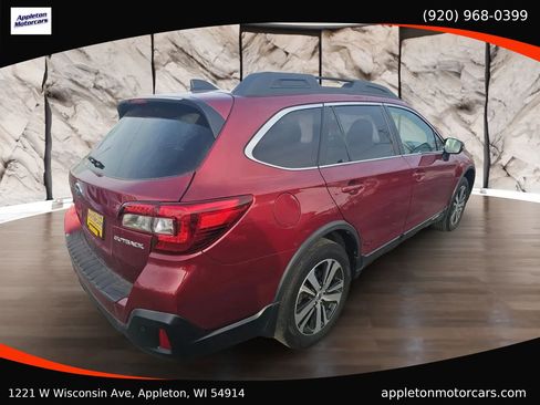 Used 2018 Subaru Outback 2.5i Limited image 6