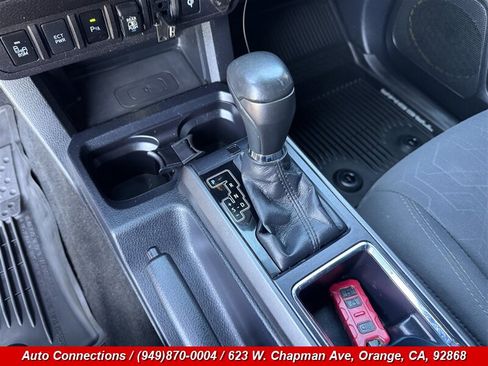 Used 2019 Toyota Tacoma TRD Sport w/ Technology Package RWD image 14