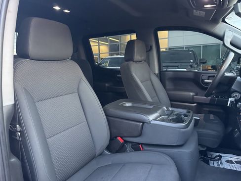 Used 2020 Chevrolet Silverado 1500 Custom w/ Custom Value Package image 20