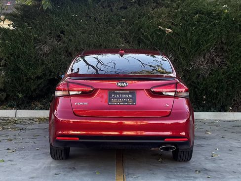 Used 2018 Kia Forte S w/ S Technology Plus Package image 5