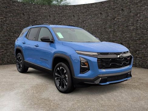 New 2026 Chevrolet Equinox RS FWD image 2