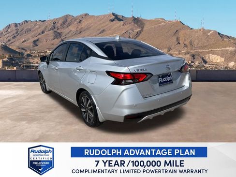 Used 2021 Nissan Versa SV image 6