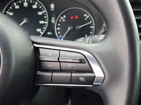 Used 2024 MAZDA MAZDA3 s image 23