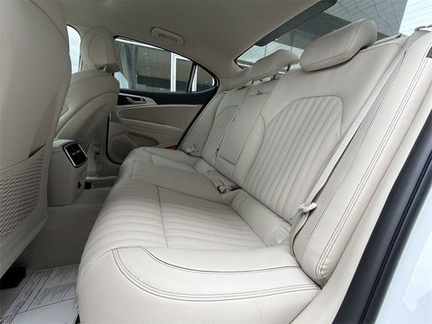 New 2026 Genesis G70 2.5T Prestige image 25