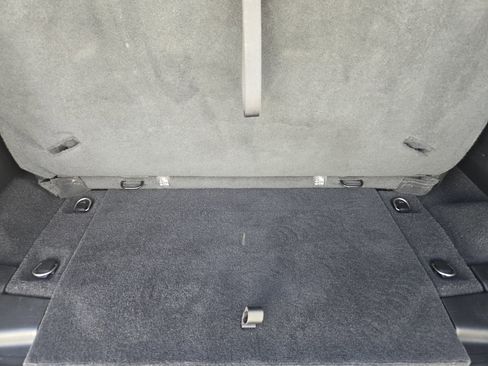 Used 2020 Jeep Wrangler Sport S image 33