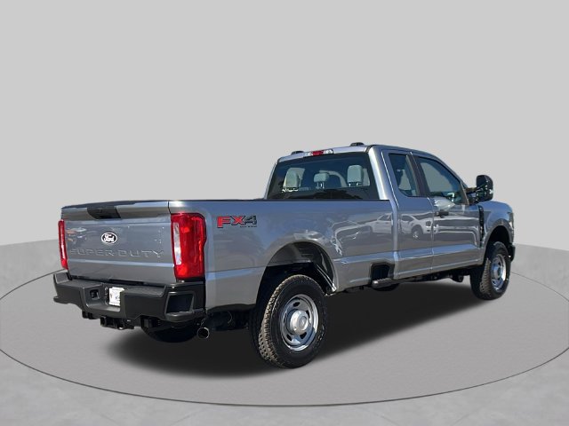 New 2027 Ford F350 XL w/ XL Driver Assist Package AWD/4WD image 3