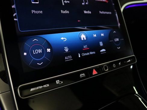 Used 2024 Mercedes-Benz C 43 AMG 4MATIC Sedan image 33