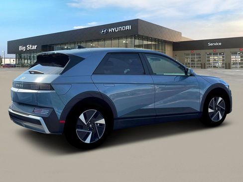 New 2026 Hyundai Ioniq 5 SE image 8