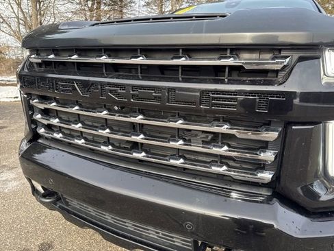 Used 2021 Chevrolet Silverado 2500 LTZ w/ Carhartt Edition image 33
