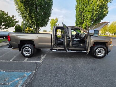 Used 2015 Chevrolet Silverado 3500 LTZ w/ Duramax Plus Package image 24