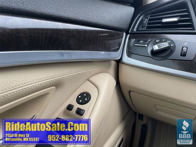 Used 2013 BMW 535i xDrive Sedan AWD/4WD image 39