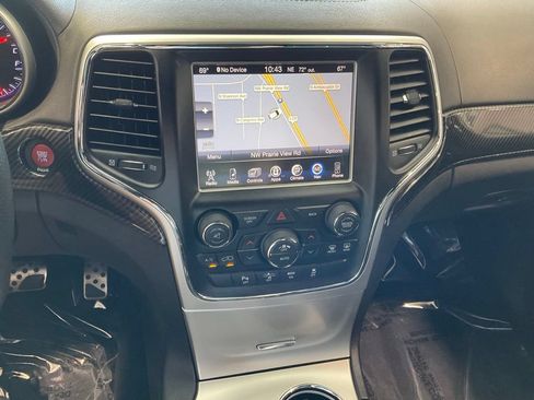 Used 2015 Jeep Grand Cherokee SRT w/ Trailer Tow Group IV AWD/4WD image 15