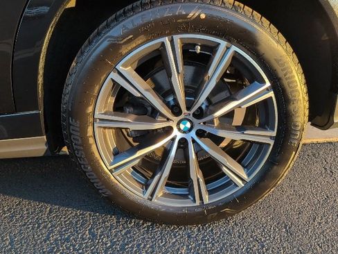 Certified 2023 BMW X6 xDrive40i w/ Executive Package image 11