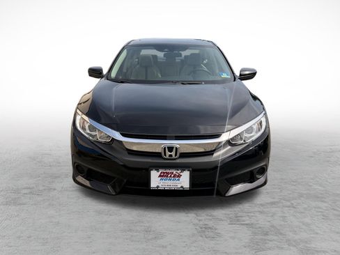 Used 2018 Honda Civic EX image 2