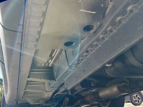 Used 2019 Chevrolet Traverse LS image 32