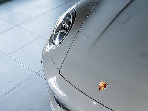 Certified 2024 Porsche 911 Carrera 4S image 25