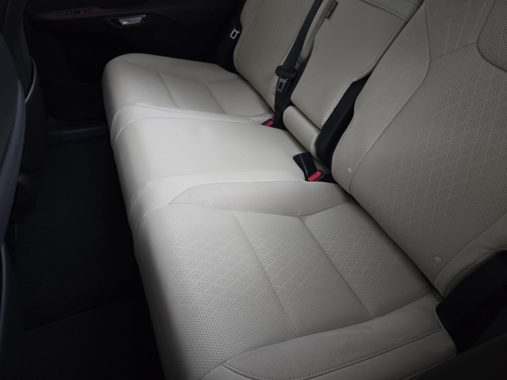 New 2026 Lexus RX 350h w/ Convenience Package AWD/4WD image 13