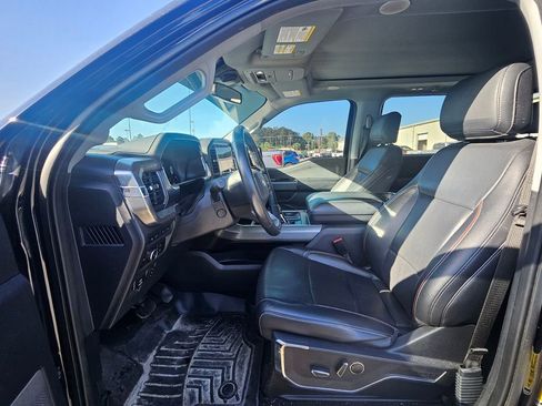 Used 2022 Ford F150 Lariat w/ Equipment Group 502A High AWD/4WD image 12
