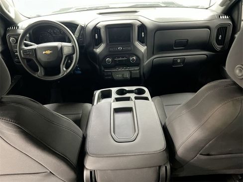 Used 2022 Chevrolet Silverado 2500 Custom w/ Gooseneck/5TH Wheel Package image 10