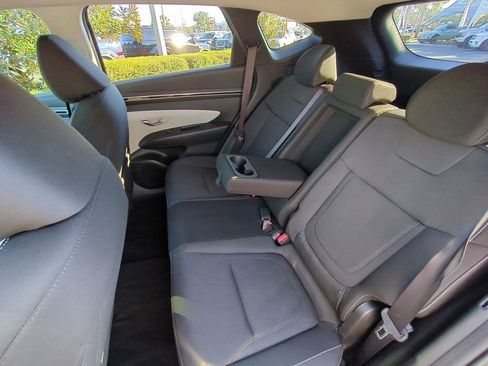 Used 2022 Hyundai Tucson Blue image 14