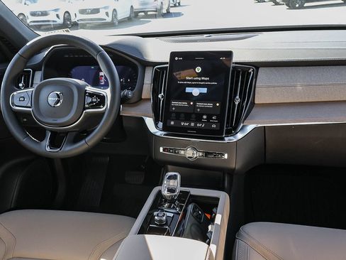 New 2026 Volvo XC90 B6 Plus w/ Protection Package Premier AWD/4WD image 22